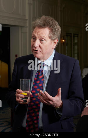 Andrew Lownie in den Oldie literarische Mittagessen; 08/10/19. Stockfoto