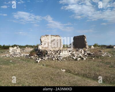 Ruinen der zerstörten Stadt in Nagorny Karabach Republik Tigranakert2019 Stockfoto