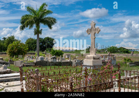 Cementerio de Reina (Queen's Friedhof) in Cienfuegos, Kuba Stockfoto