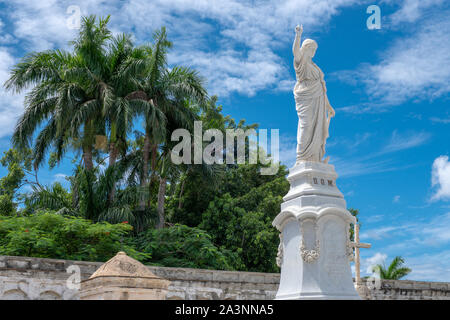 Cementerio de Reina (Queen's Friedhof) in Cienfuegos, Kuba Stockfoto