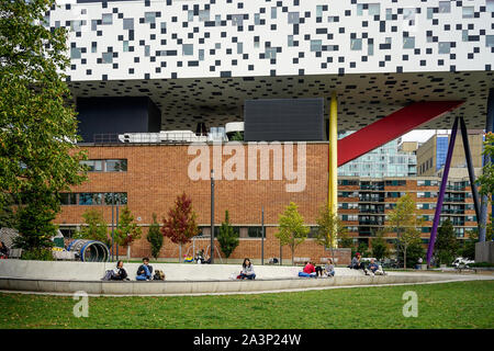 Campus der Ontario Hochschule für Kunst, Toronto, Ontario, Kanada, Nordamerika Stockfoto