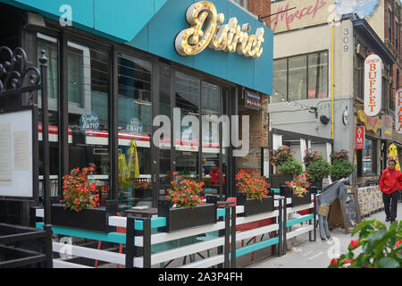 Restaurants oolong King Street West in Toronto City, Downtown in Ontario, Kanada, Nordamerika Stockfoto