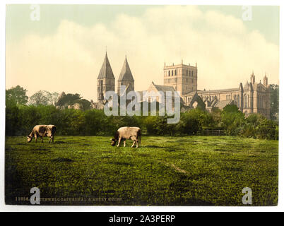 Southwell Kathedrale und die Ruinen der Abtei, Notts, England ist Teil von: Blick auf den Britischen Inseln, in der Photochrom Print Collection. Stockfoto