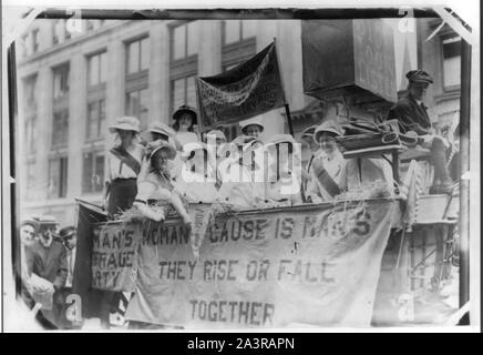 Suffragetten reiten schweben... New York Fair, Yonkers Stockfoto