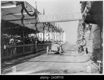 Targa-Florio Rennen in Italien, 18. Mai 1908. Porporato beendete vierte in einer Berliet Stockfoto