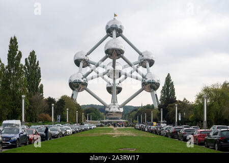 Brüssel, Brüssel, Gelände der Expo 1958, Atomium, 165 milliardenfache Vergrößerung eines Eisenmoleküls, Symbol für das Atomzeitalter und die Friedli Stockfoto