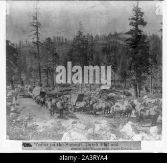 Mannschaften auf dem Gipfel, der Niederländische Flach und Donner Lake Wagenstraße, Placer County Stockfoto