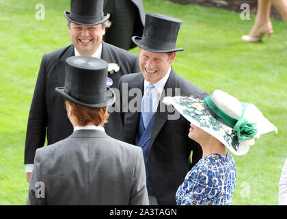 Foto muss Gutgeschrieben © Jeff Spicer/Alpha Presse 079804 16/06/2015 Damian Lewis und Helen McCrory mit Prinz Harry im Royal Ascot 2015 in Berkshire Stockfoto