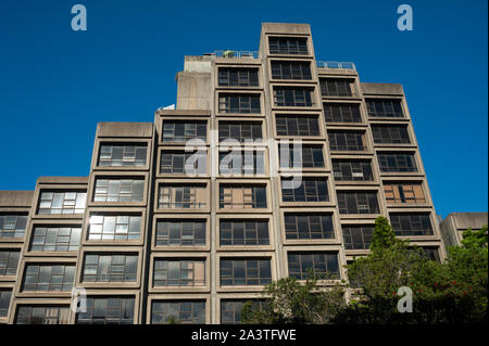 22.09.2019, Sydney, New South Wales, Australien - Ansicht des Sirius Gebäude, ein sozialer Wohnungsbau Apartmentanlage in den Felsen. Stockfoto