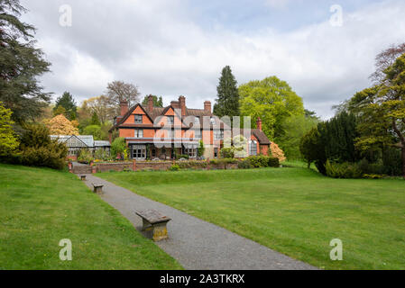 Ein Frühlingstag an Hergest Croft Gardens in der Nähe von Kington in Herefordshire, England. Stockfoto