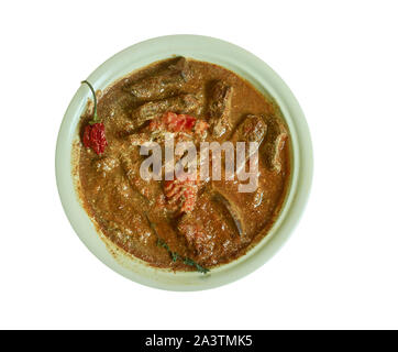 Der fergese Tiirana mit Rindfleisch, Leber, albanische nationale Gerichte Stockfoto