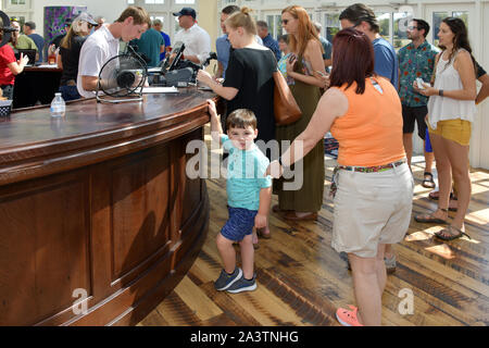 Maker's Mark Distillery Welcome Center. Loretto, KY USA 9-28-19 die Destillerie fast 100.000 Besucher, die jedes Jahr aus der ganzen Welt anzieht. Stockfoto