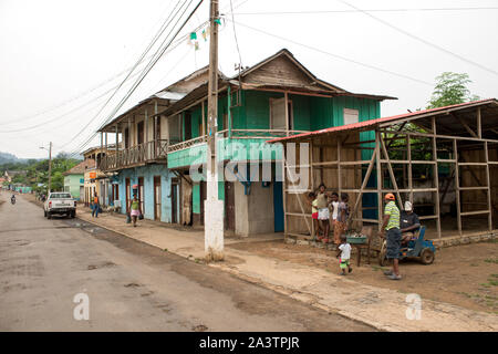 Sao Tome: die Stadt Lobota Guadupe, Bezirk, im nördlichen Teil der Insel Stockfoto