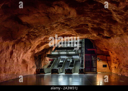 Der U-Bahnhof Rådhuset ist auf der blauen Linie des Stockholmer U-Bahn (tunnelbana), Schweden Stockfoto