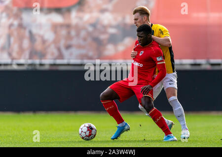 ANTWERPEN, Belgien. 10 Okt, 2019. Fußball, Freundschaftsspiel, Saison 2019-2020, Vitesse Spieler Max Clark, während das Freundschaftsspiel FC Antwerpen - Vitesse, Kredit: Pro Schüsse/Alamy leben Nachrichten Stockfoto