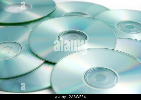 CD-Rohling, DVD-Stapel Hintergrund Stockfoto