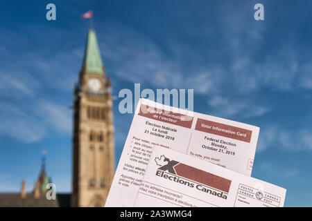 Information der Wähler Karten vor dem Kanadischen Parlament in Ottawa, Kanada. Stockfoto