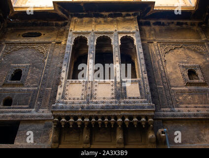 Balkon in suraj Haveli Hotel, Rajasthan, Jaisalmer, Indien Stockfoto