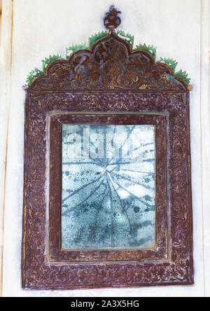 Broken Mirror in Taragarh Fort, Rajasthan, Bundi, Indien Stockfoto
