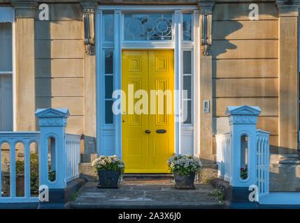 Georgische Tür auf Lansdown in Clifton Village, Bristol, England. UK. Stockfoto