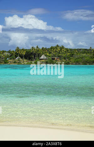 Blick auf die Insel von ouvea Faiava, Loyalty Islands, New Caledonia. Faiava Insel hat eine Fläche von rund 50 Hektar. Stockfoto