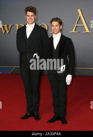 Die Weltpremiere von Downton Abbey gehalten an der Cineworld Leicester Square - Ankunft mit: AJ Pritchard, Curtis Pritchard, Wo: London, Vereinigtes Königreich, wenn: 09 Sep 2019 Credit: Mario Mitsis/WENN.com Stockfoto