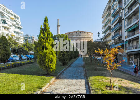 THESSALONIKI, Griechenland - 22. SEPTEMBER 2019: Rotunde römischer Tempel im Zentrum der Stadt Thessaloniki, Zentralmakedonien, Griechenland Stockfoto