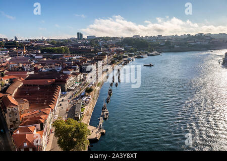Anzeigen von Vila Nova de Gaia von Dom Luis I Brücke. Stockfoto