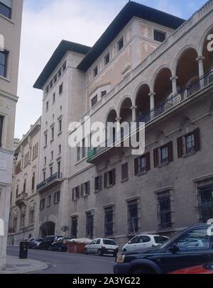 GALERIA PORTICADA DE LA FACHADA LATERAL. Lage: FUNDACION BARTOLOME MÄRZ. Palma. Spanien. Stockfoto