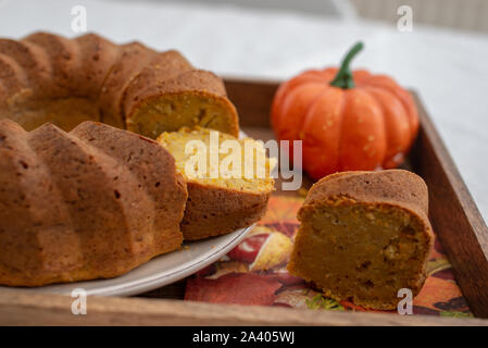 Kürbis Biskuitteig Stockfoto