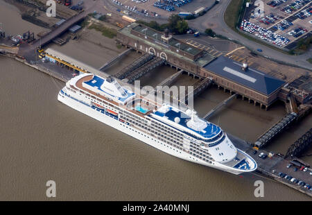 Silversea Cruise Liner liegt an der London International Cruise Terminal, Tilbury, East London, UK Stockfoto