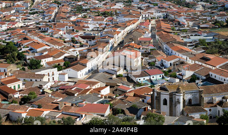 Alconchel, einer Stadt im Südwesten Spaniens, nahe der Grenze zu Portugal. Stockfoto