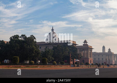 DELHI, INDIEN, Blick auf das Gebäude der Regierung Büros an der North Block im Zentrum von Delhi Stockfoto