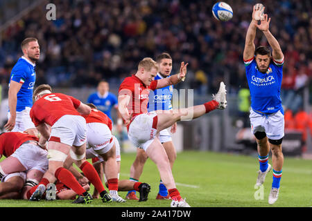 Aled Davies in bis und unter während Guinness Rugby Six Nations 2019 - Italien vs Galles, Rom, Italien, 09 Feb 2019, Rugby Italienisch Rugby Nationalmannschaft Stockfoto