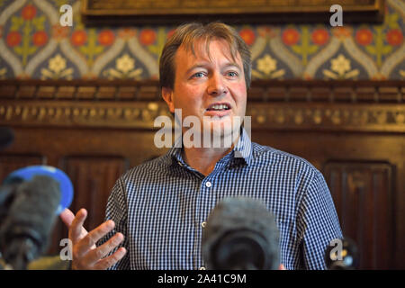 Richard Ratcliffe spricht während einer Pressekonferenz in das Jubiläum Zimmer im Parlament in Westminster, nach der Rückkehr in das Vereinigte Königreich seine fünf Jahre alte Tochter, Gabriella Zaghari-Ratcliffe, wo sie die Schule besuchen wird. PA-Foto. Bild Datum: Freitag, den 11. Oktober 2019. Gabriella lebte im Iran, wo ihre Mutter, Nazanin Zaghari-Ratcliffe, im Evin-gefängnis von der Regierung seit April 2016 inhaftiert wurde. Siehe PA Geschichte Politik Iran. Photo Credit: Victoria Jones/PA-Kabel Stockfoto