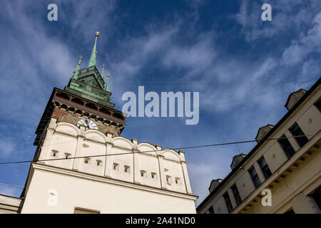 Blick auf den grünen Turm in Pardubice, Tschechische Republik Stockfoto