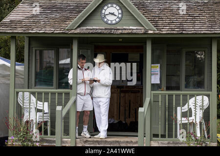 Phyllis Gericht V Nottingham in der National Golf Croquet - schlagen Sie Meisterschaft finale bei Phyllis Gericht Club, Henley on Thames, England, Großbritannien Stockfoto