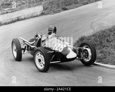 Cooper von T. Marsh in Prescott Hill Climb 1957. Stockfoto