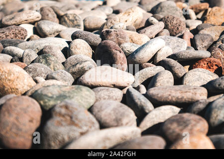 Steine closeup auf Kieselstrand - Kieselsteine Makro Stockfoto