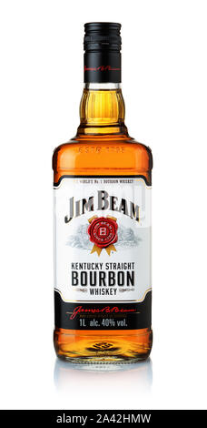 Samara, Russland - September 2018. Produkt geschossen von Jim Beam Bourbon Whiskey Flasche auf weißen isoliert Stockfoto