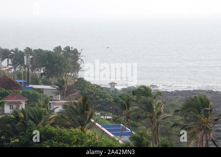 Blick auf Raj Bhavan, Mumbai, offizielle Residenz des Gouverneurs von Maharashtra, Mumbai, Maharashtra, Indien Stockfoto