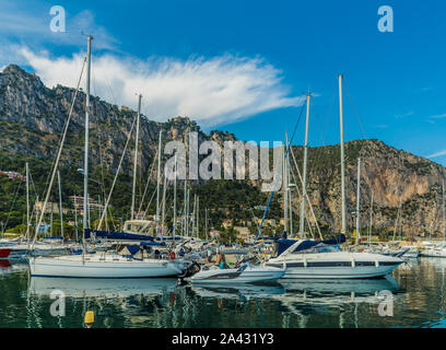 Der Hafen in Beaulieu sur Mer in Frankreich Stockfoto