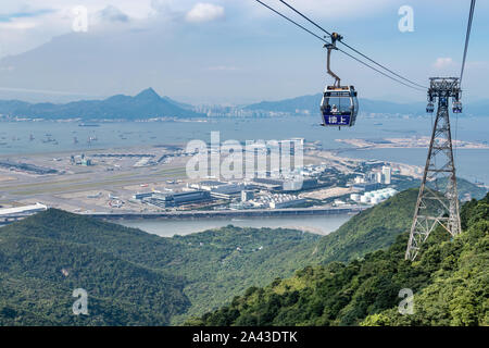 Seilbahn nach Hongkong Big Buddha auf Lantau Island gehen Stockfoto