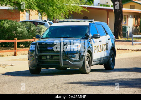 Tucson Polizei Cruiser in einem Gehäuse Vorort von diesem Arizona Stadt Stockfoto