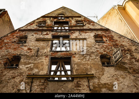 Verlassenen alten Lagerhaus in Riga, Lettland Stockfoto