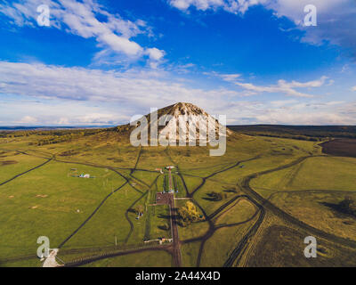 Mount Shihan Toratau in der Nähe der Stadt Ishimbai. Symbol der Stadt Ishimbai. Baschkortostan. Russland Stockfoto