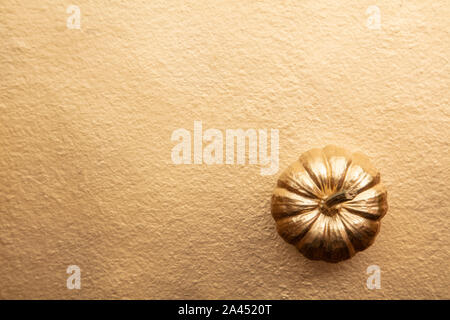 Golden thanksgiving Kürbis overhead Flay legen Zusammensetzung Stockfoto