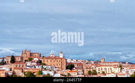 Vista panorámica de la Ciudad de Cáceres. Der Extremadura. España. Stockfoto