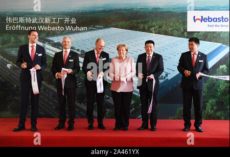 Bundeskanzlerin Angela Merkel besucht das neue Webasto Werk in Wuhan City, Central China Provinz Hubei, 7. September 2019. Stockfoto