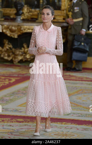 Madrid, Spanien. 12 Okt, 2019. Spanischen Königin Letizia nimmt an den Nationalen Tag Empfang al der Königspalast in Madrid, Spanien, 12. Oktober 2019. Credit: Jimmy Olsen/Medien Punch *** Keine Spanien***/Alamy Live News Credit: MediaPunch Inc/Alamy leben Nachrichten Stockfoto